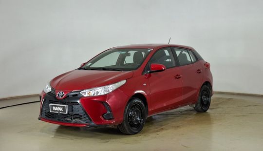 Toyota • Yaris