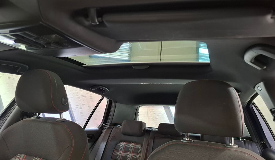 Volkswagen Golf 2.0 TSI DSG GTI Hatchback 2017