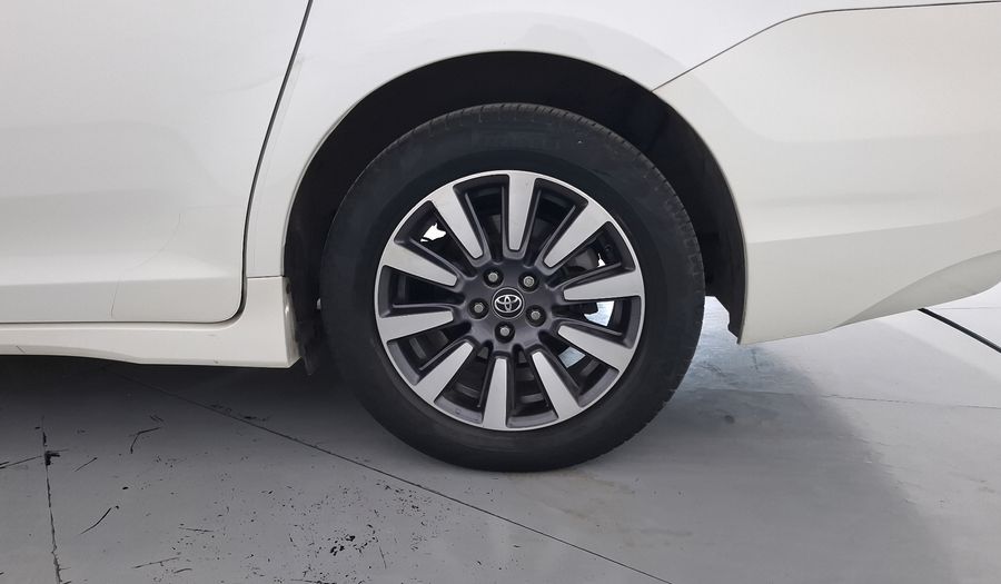 Toyota Sienna 3.5 XLE PIEL AT Minivan 2018