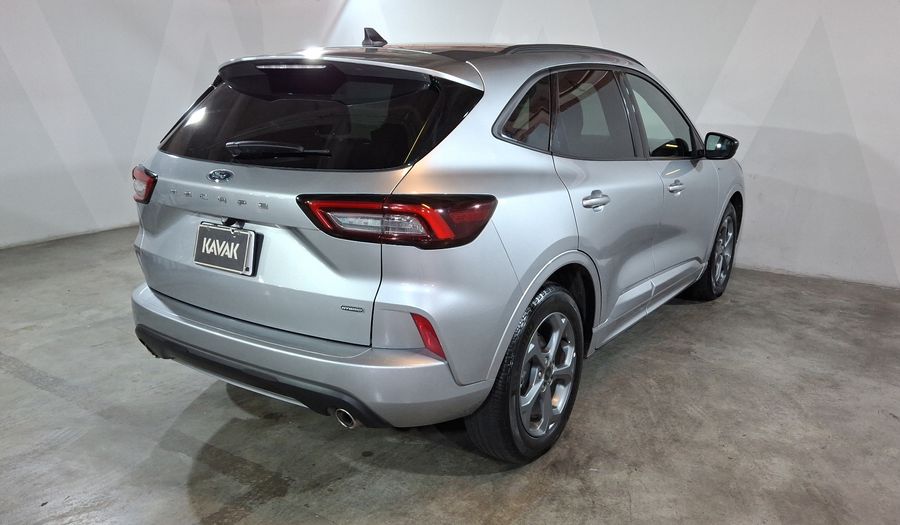 Ford Escape 2.5 HEV ST-LINE CVT Suv 2023