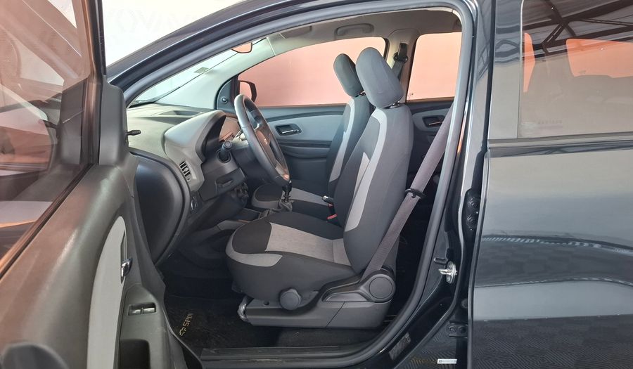 Chevrolet Spin 1.8 LT 5S Minivan 2016