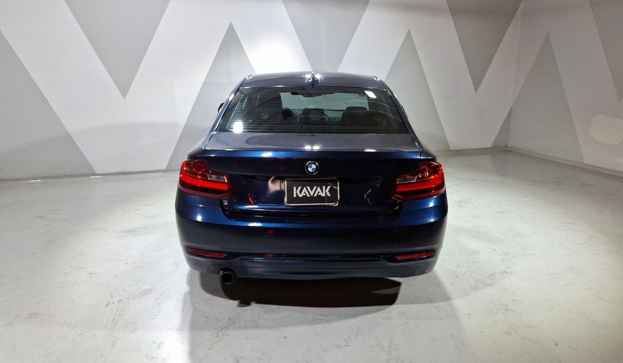 Bmw Serie 2 2.0 220IA SPORT LINE Coupe 2016