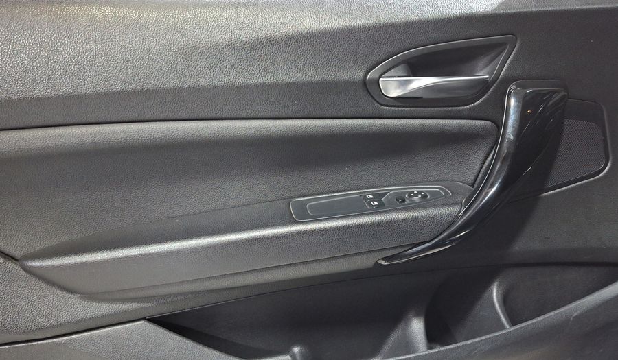 Bmw Serie 2 2.0 220IA SPORT LINE Coupe 2016