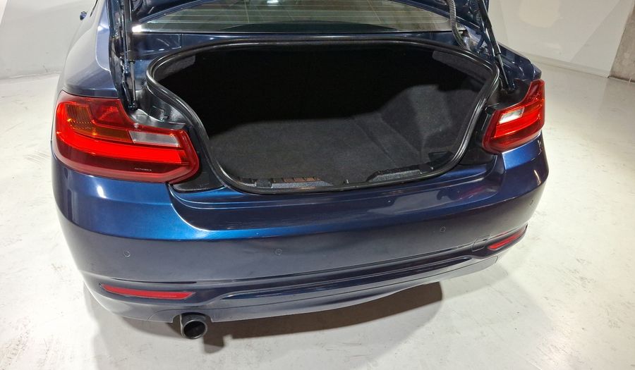Bmw Serie 2 2.0 220IA SPORT LINE Coupe 2016