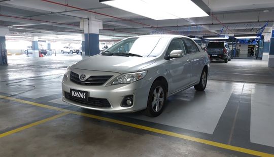 Toyota • Corolla