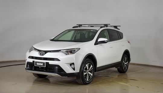 Toyota • RAV4