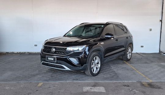 Volkswagen • Taos