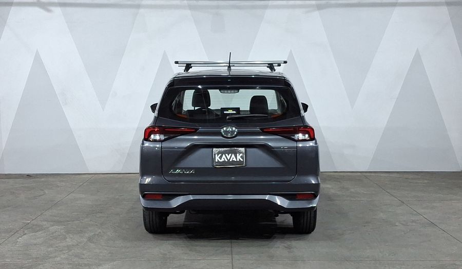 Toyota Avanza 1.5 XLE CVT Minivan 2024