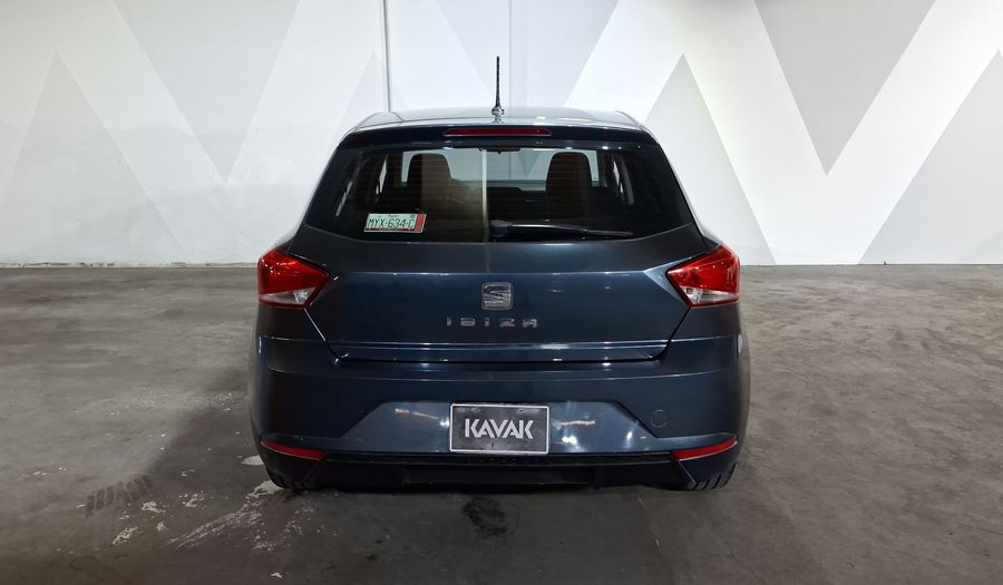 Seat Ibiza 1.6 REFERENCE AUTO Hatchback 2021