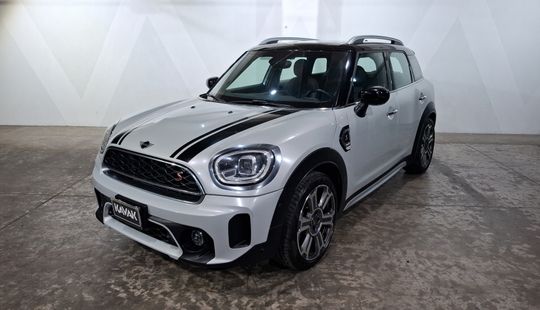 Mini • Countryman
