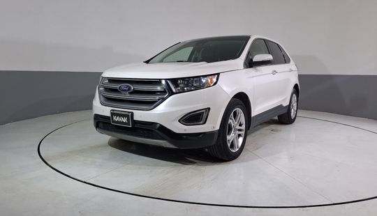 Ford • Edge