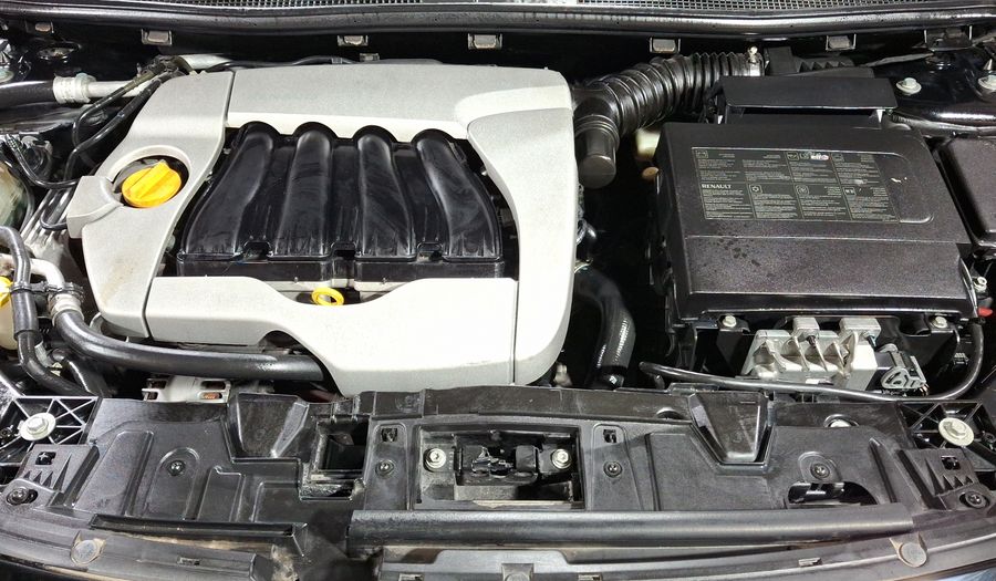 Renault Fluence 2.0 EXPRESSION MT Sedan 2014