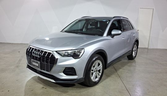 Audi • Q3