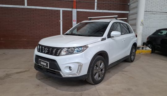 Suzuki • Vitara