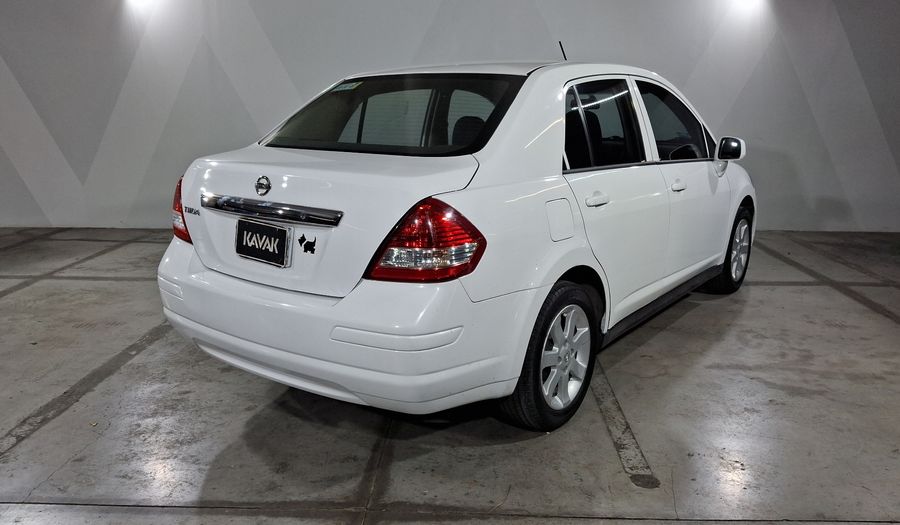 Nissan Tiida 1.8 SENSE MT Sedan 2016
