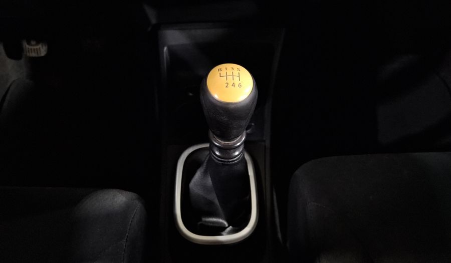 Nissan Tiida 1.8 SENSE MT Sedan 2016