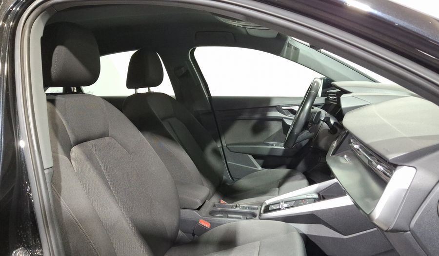 Audi A3 1.4 35 TFSI DYNAMIC AUTO Sedan 2022