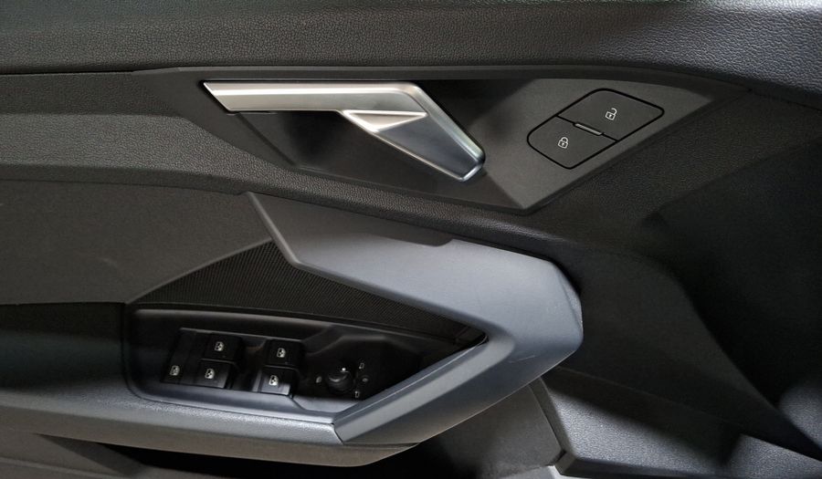 Audi A3 1.4 35 TFSI DYNAMIC AUTO Sedan 2022