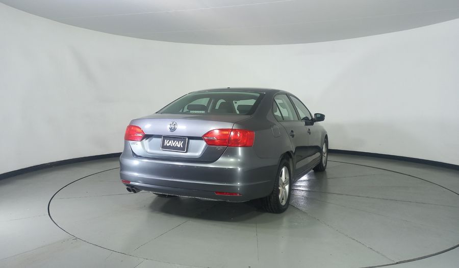 Volkswagen Jetta 2.5 STYLE ACTIVE TIPTRONIC Sedan 2014