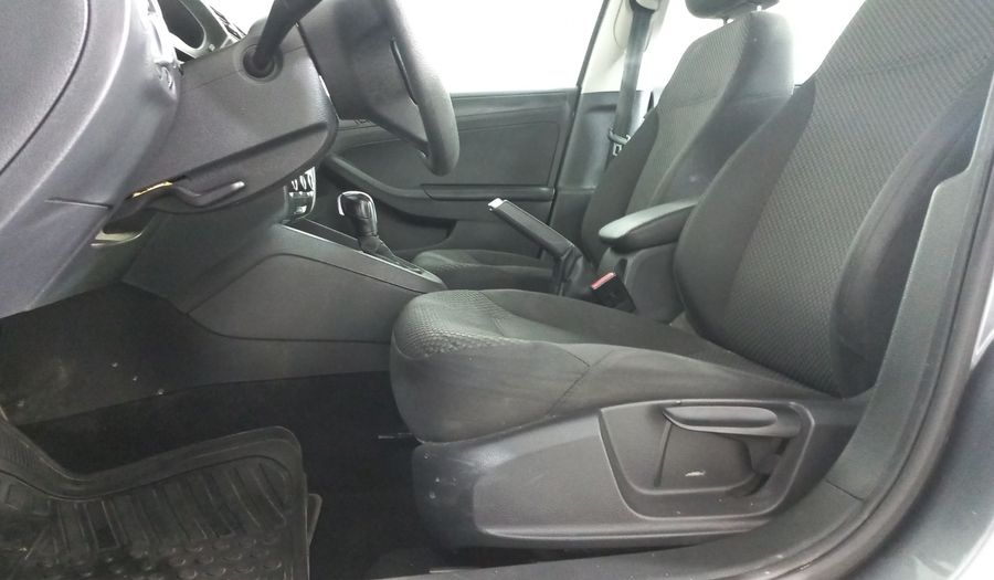 Volkswagen Jetta 2.5 STYLE ACTIVE TIPTRONIC Sedan 2014