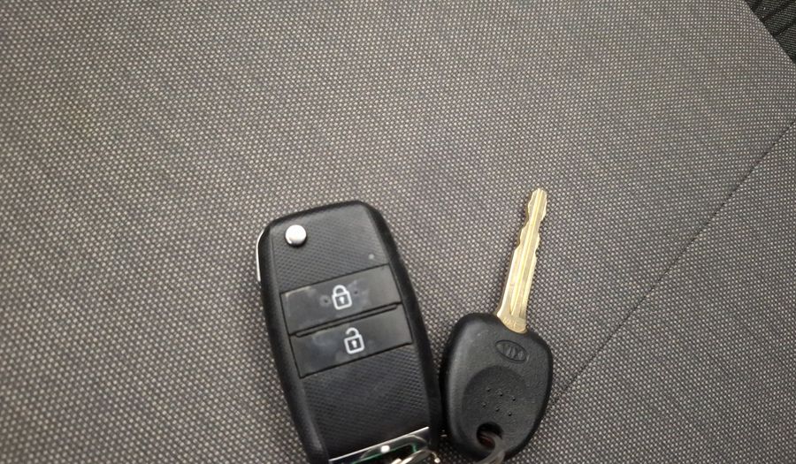 Kia Soluto 1.4 LX AC Sedan 2021