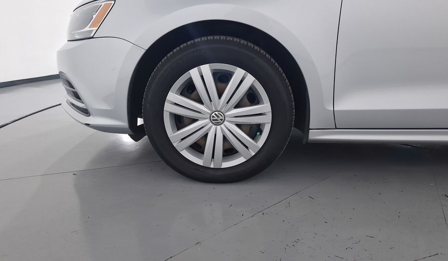 Volkswagen Jetta 2.0 TIP Sedan 2016