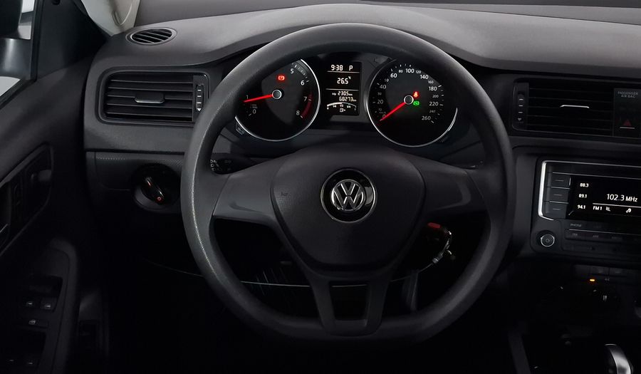 Volkswagen Jetta 2.0 TIP Sedan 2016