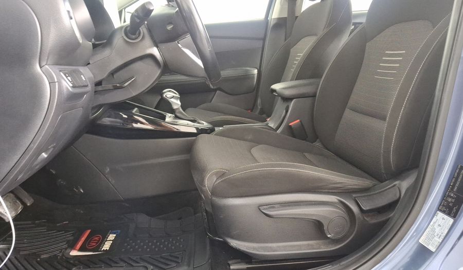 Kia Forte 2.0 EX AUTO Hatchback 2019
