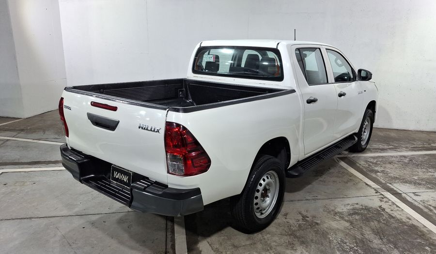 Toyota Hilux 2.7 BASE DOBLE CABINA Pickup 2021