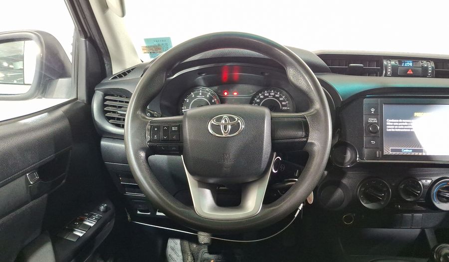 Toyota Hilux 2.7 BASE DOBLE CABINA Pickup 2021