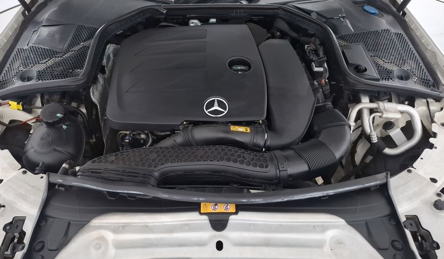 Mercedes Benz Clase C 2.0 300 SPORT AUTO Sedan 2019