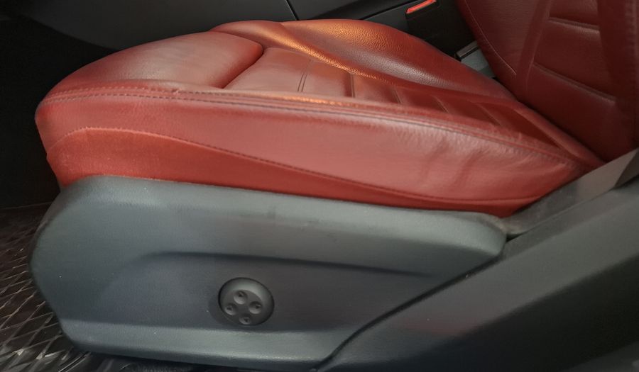 Mercedes Benz Clase C 2.0 300 SPORT AUTO Sedan 2019
