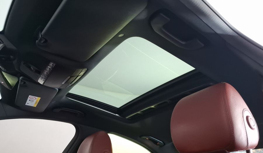 Mercedes Benz Clase C 2.0 300 SPORT AUTO Sedan 2019