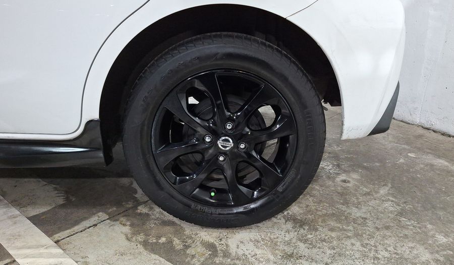 Nissan March 1.6 EXCLUSIVE BI-TONO AUTO Hatchback 2019