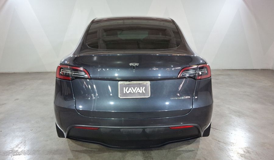 Tesla Model Y BEV LONG RANGE AUTO 4WD Suv 2025