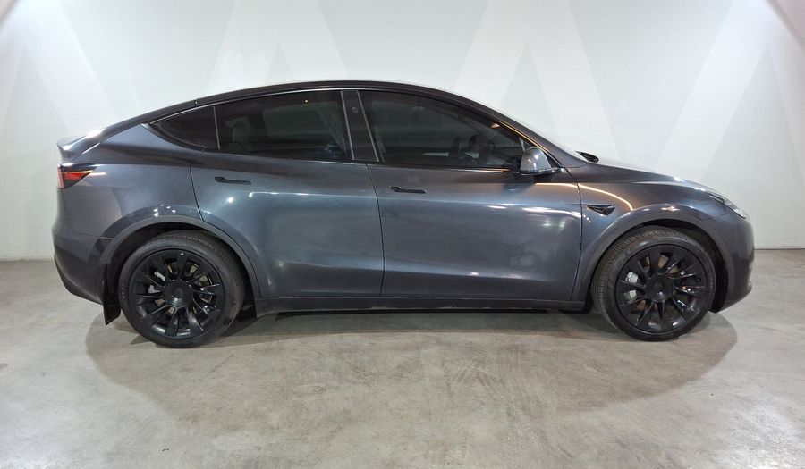 Tesla Model Y BEV LONG RANGE AUTO 4WD Suv 2025