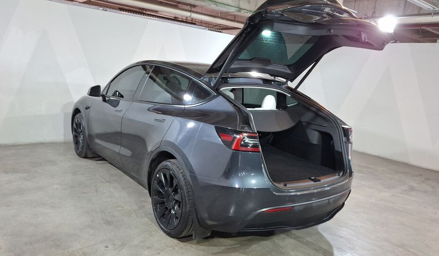 Tesla Model Y BEV LONG RANGE AUTO 4WD Suv 2025