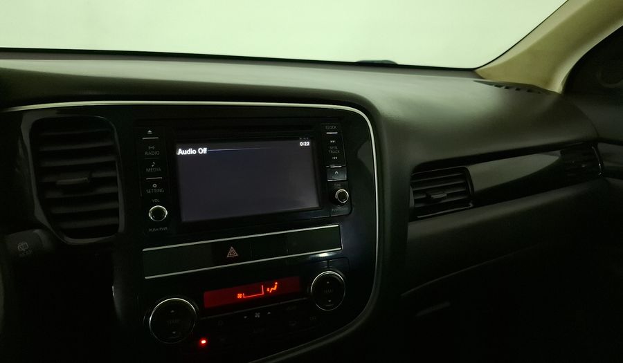 Mitsubishi Outlander 2.0 CVT Suv 2020