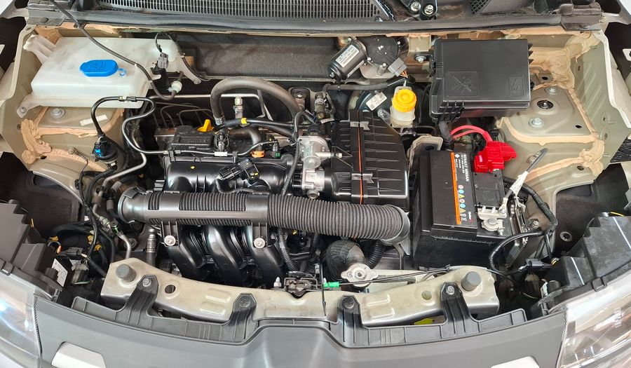 Renault Kwid 1.0 ICONIC OUTSIDER Hatchback 2025