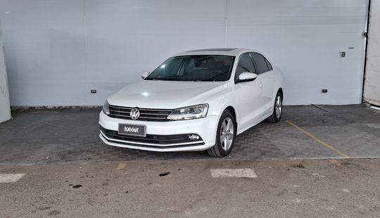 Volkswagen • Vento