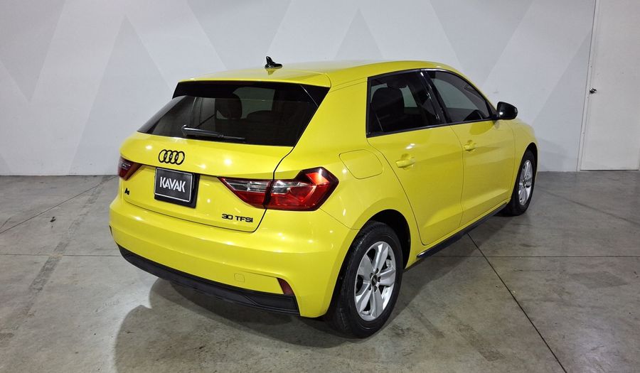Audi A1 1.0 SB 30 TFSI URBAN DCT Hatchback 2023