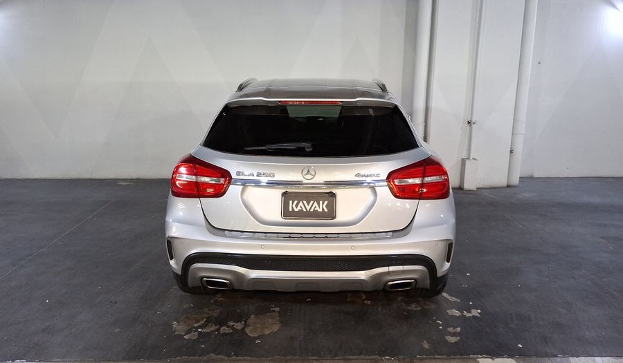 Mercedes Benz Clase Gla 2.0 GLA 250 CGI SPORT Suv 2017