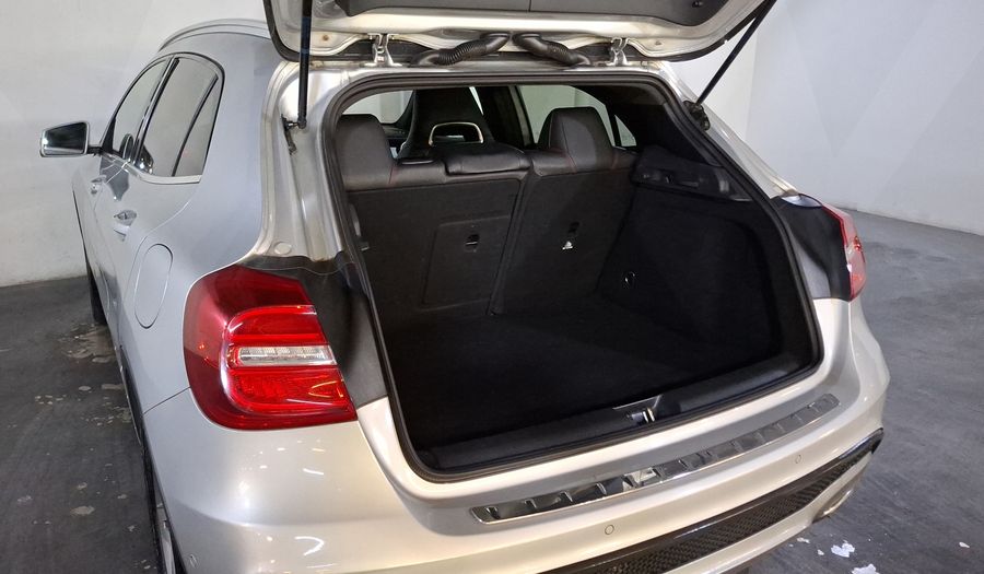 Mercedes Benz Clase Gla 2.0 GLA 250 CGI SPORT Suv 2017