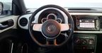Volkswagen Beetle 2.5 SPORT MT Hatchback 2013