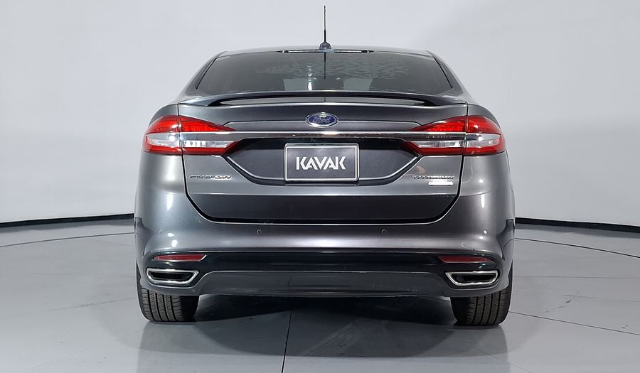 Ford Fusion 2.0 GTDI TITANIUM PLUS AT Sedan 2017