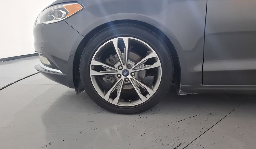 Ford Fusion 2.0 GTDI TITANIUM PLUS AT Sedan 2017