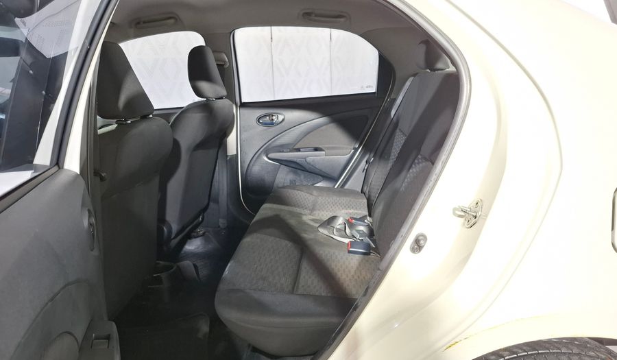 Toyota Etios 1.5 XLS Sedan 2015