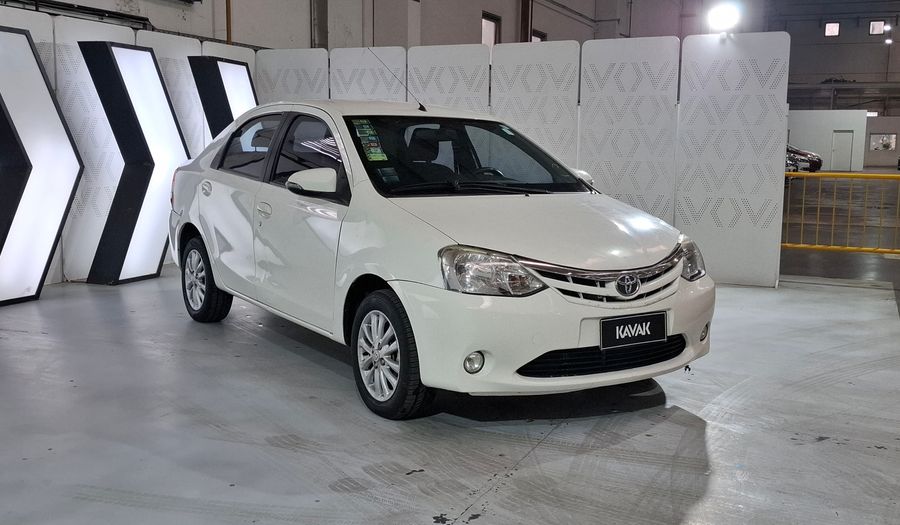 Toyota Etios 1.5 XLS Sedan 2015