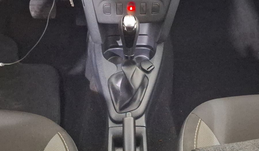 Renault Sandero 1.6 INTENS AUTO Hatchback 2018