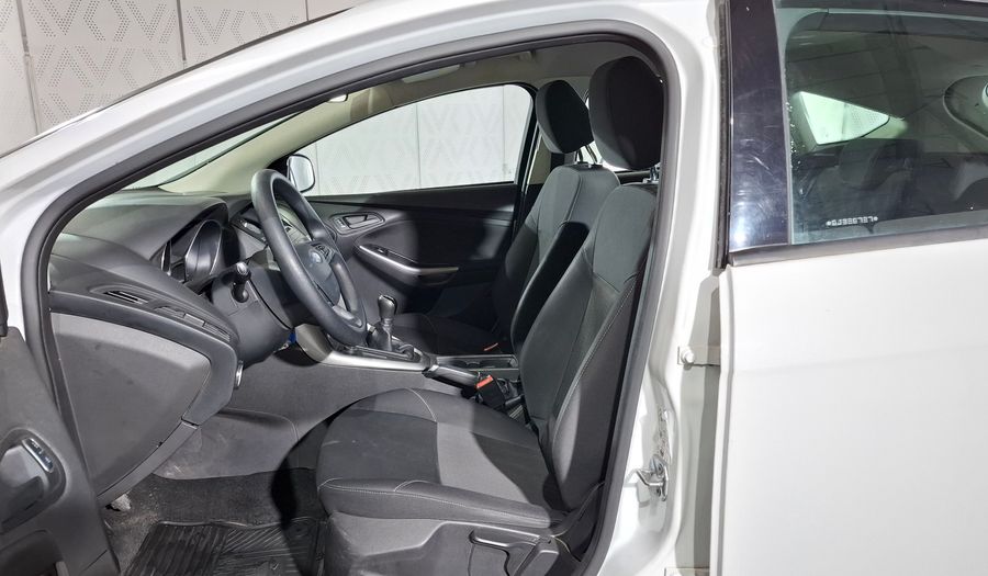 Ford Focus Iii 1.6 S Hatchback 2015